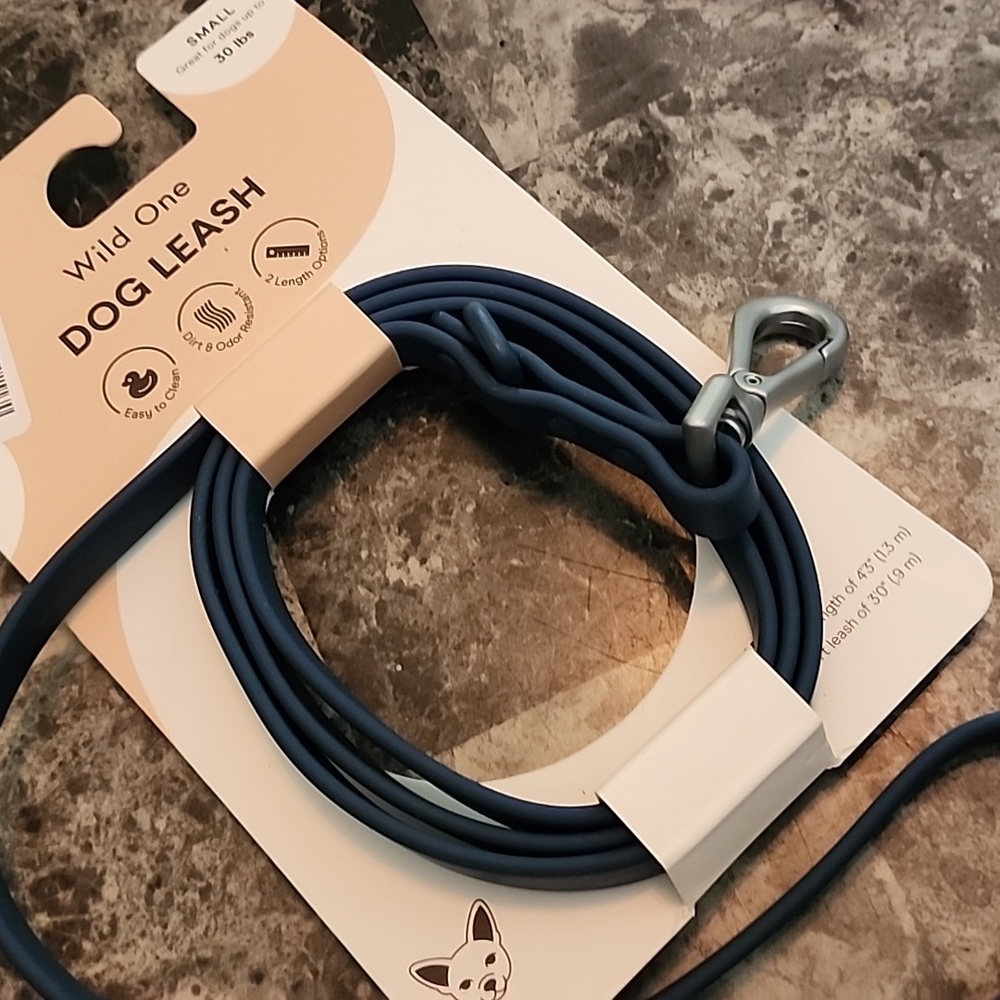 Wild one leash